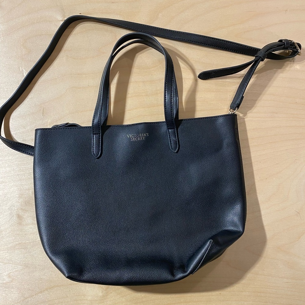 Victoria's Secret Black Crossbody Bag Modern Minimalist Design (NE)